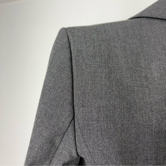 Ann Taylor Classic Grey One-Button Blazer Career Workwear - Picture 9 of 16